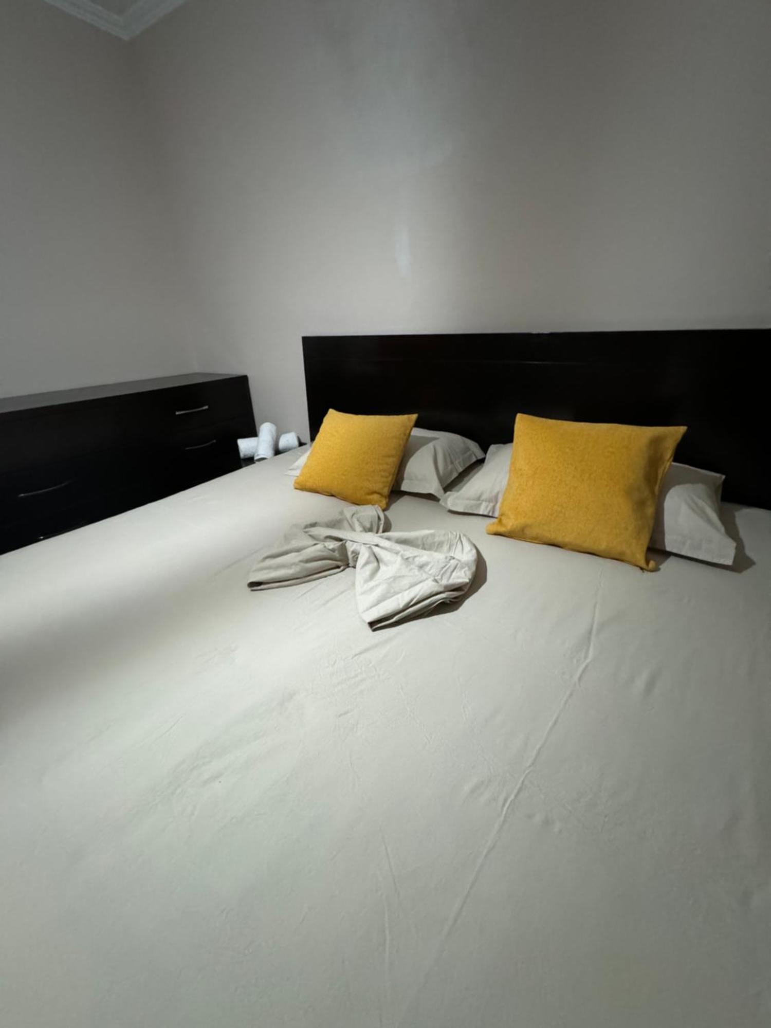 Toptani Center Apartment Тирана Екстериор снимка